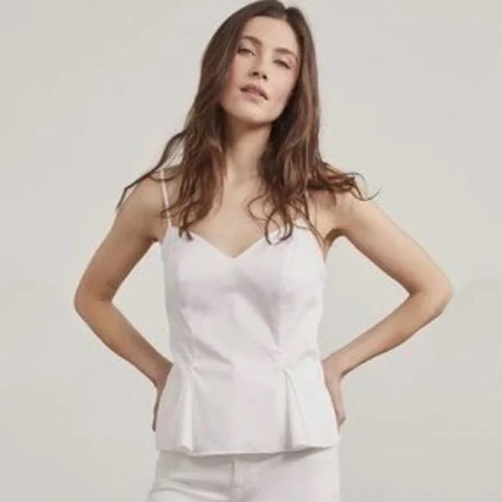 Elizabeth and James White Tank Top Blouse Size XL